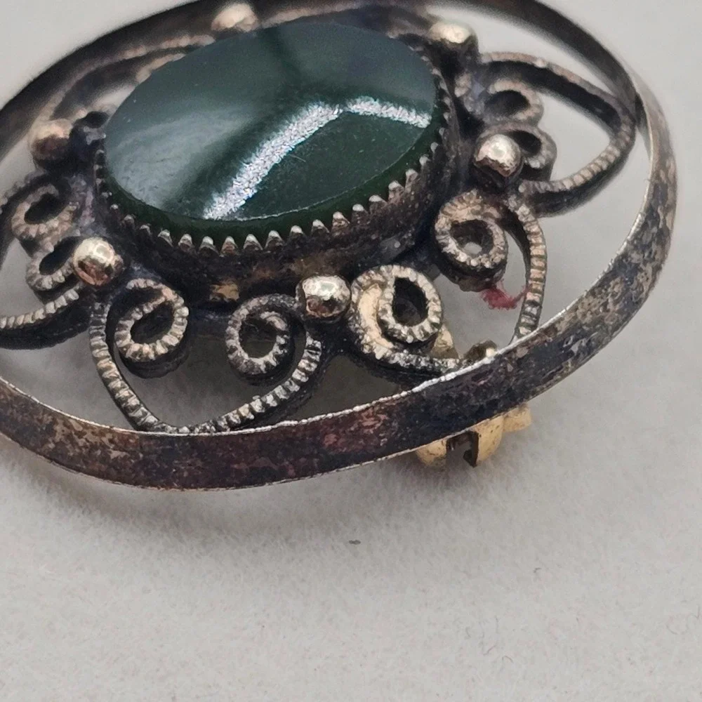 Vintage Filigree Brooch Wells Sterling Green Cabochon Pin